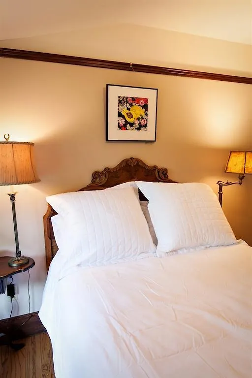 The Gatewood Bed And Breakfast Seattle Bed & Breakfast