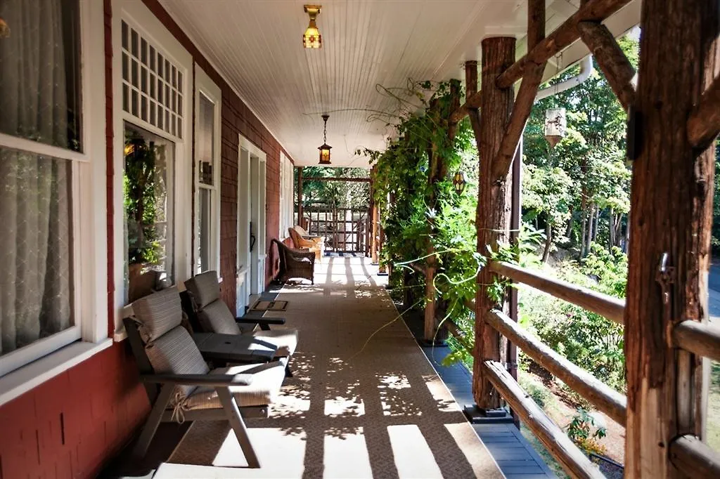 The Gatewood Bed And Breakfast Seattle