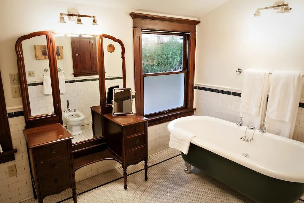 The Gatewood Bed And Breakfast Seattle 3*,  Estados Unidos